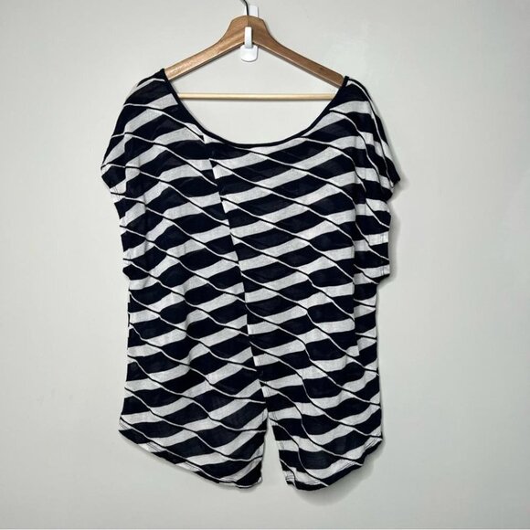 Lane Bryant Womens Size 18/20 Blue White Knit Short Sleeve Top Lightweight Crop - Picture 2 of 8